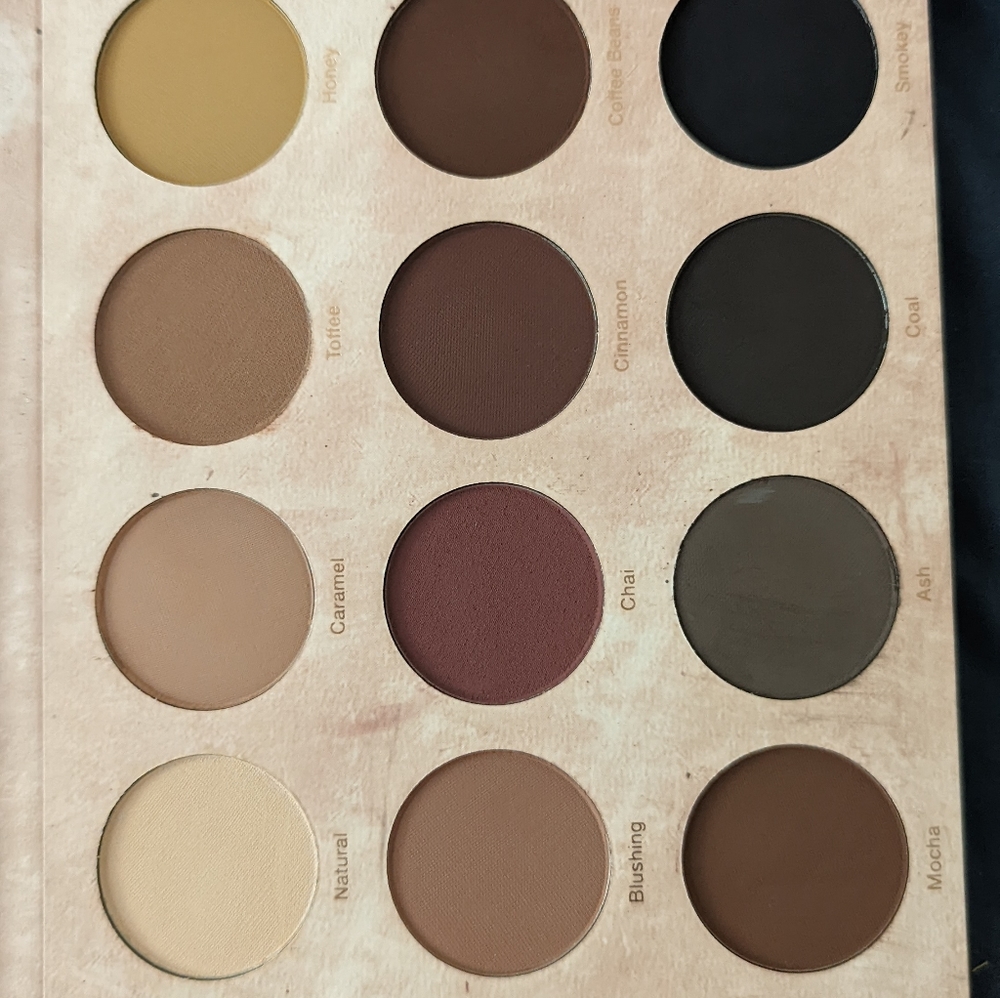 Dominique Transition pallet